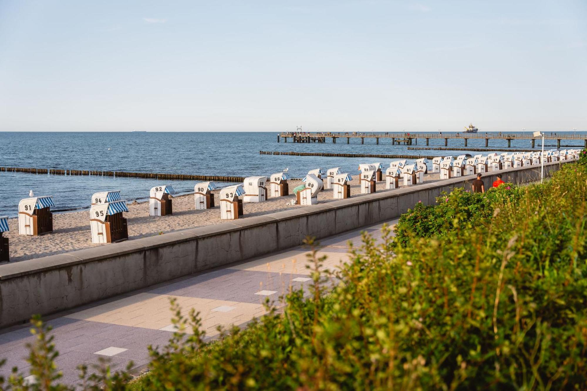 A-Rosa Ostseehotel Kuhlungsborn Bagian luar foto