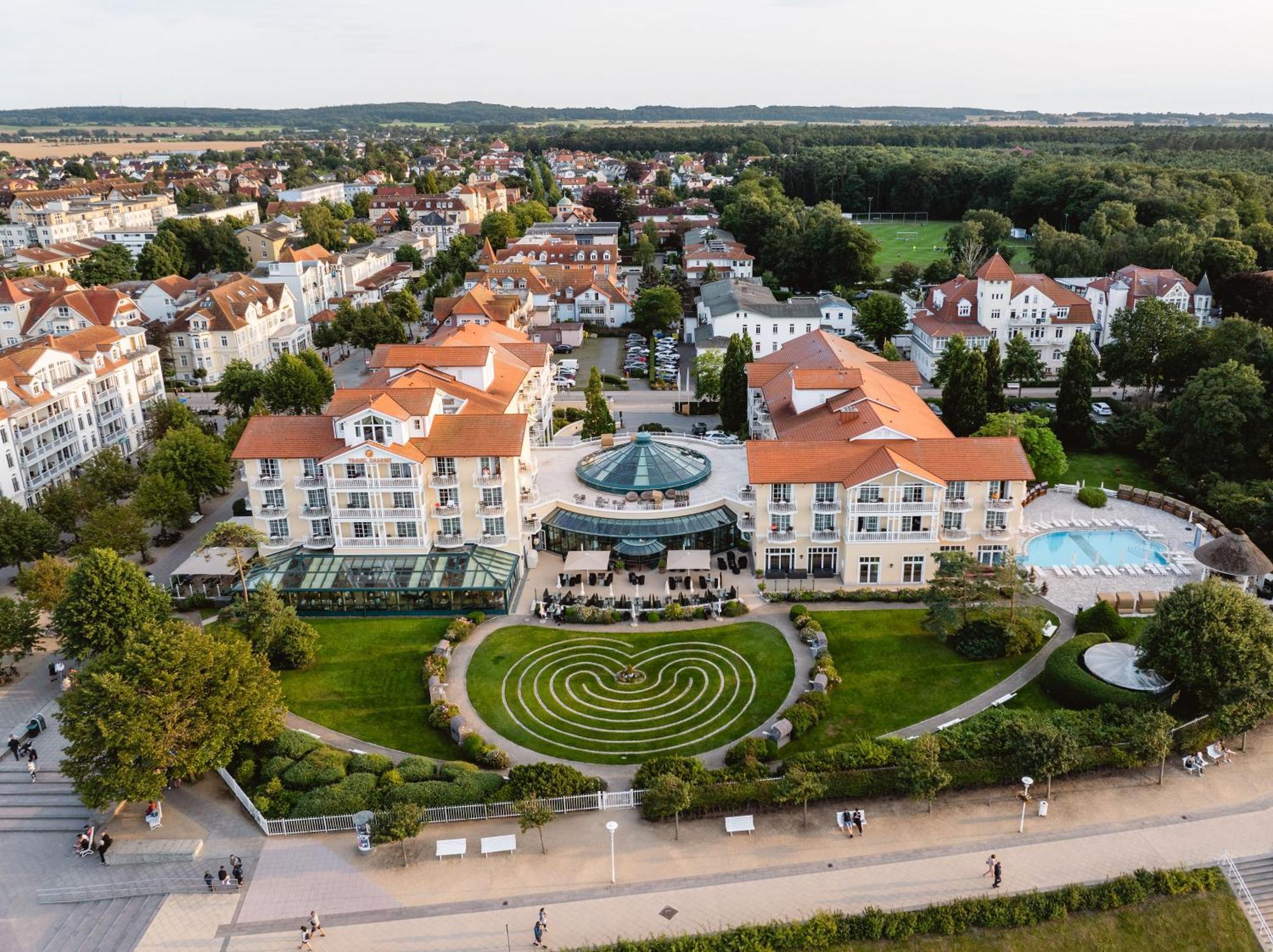 A-Rosa Ostseehotel Kuhlungsborn Bagian luar foto